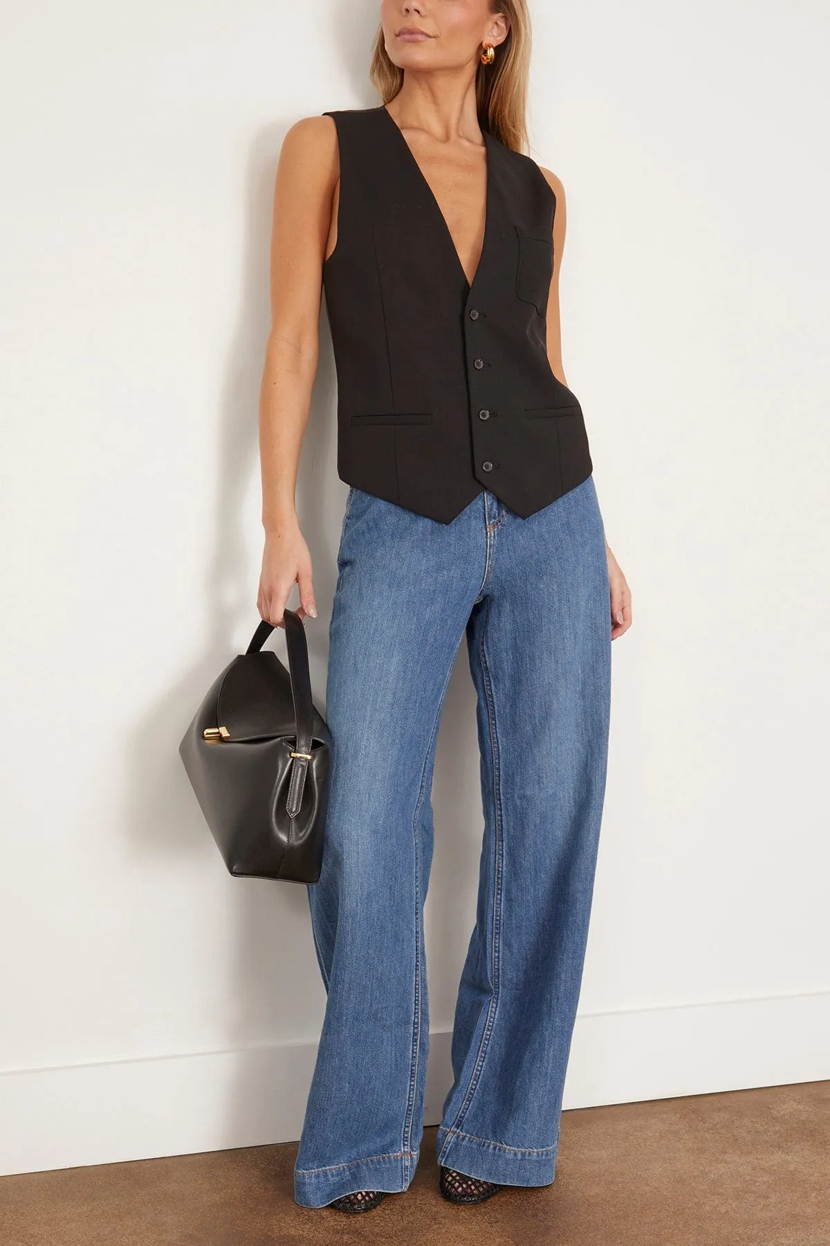Bobby Vest  in Black
