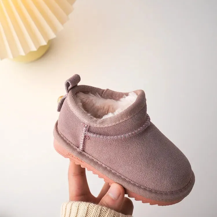 Cozy Toddler Winter Boots with Bow Accent