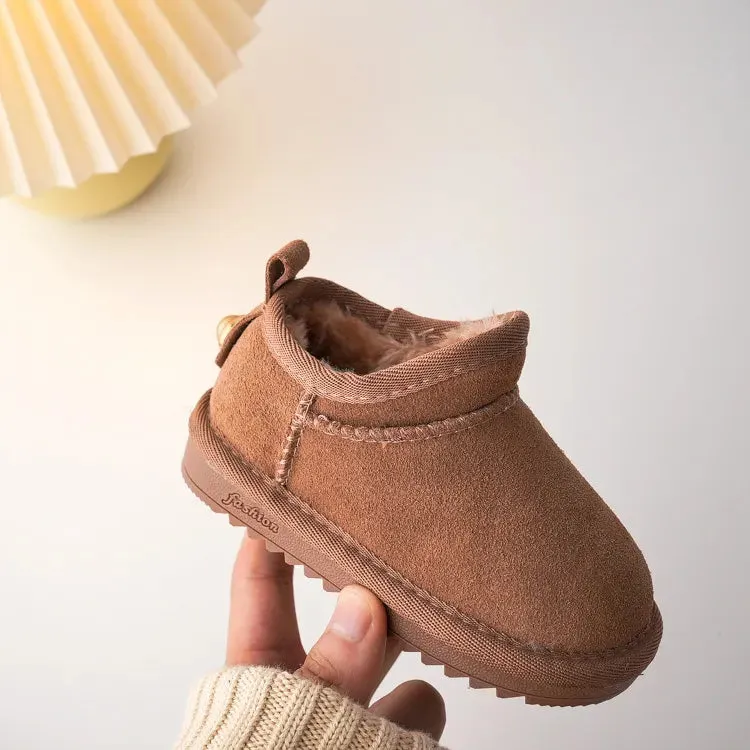 Cozy Toddler Winter Boots with Bow Accent