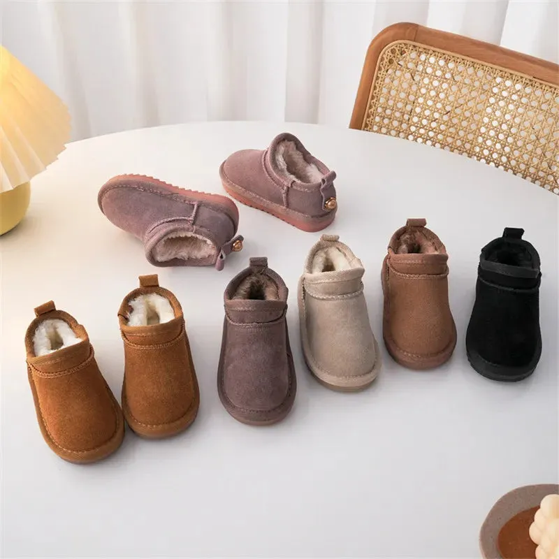 Cozy Toddler Winter Boots with Bow Accent