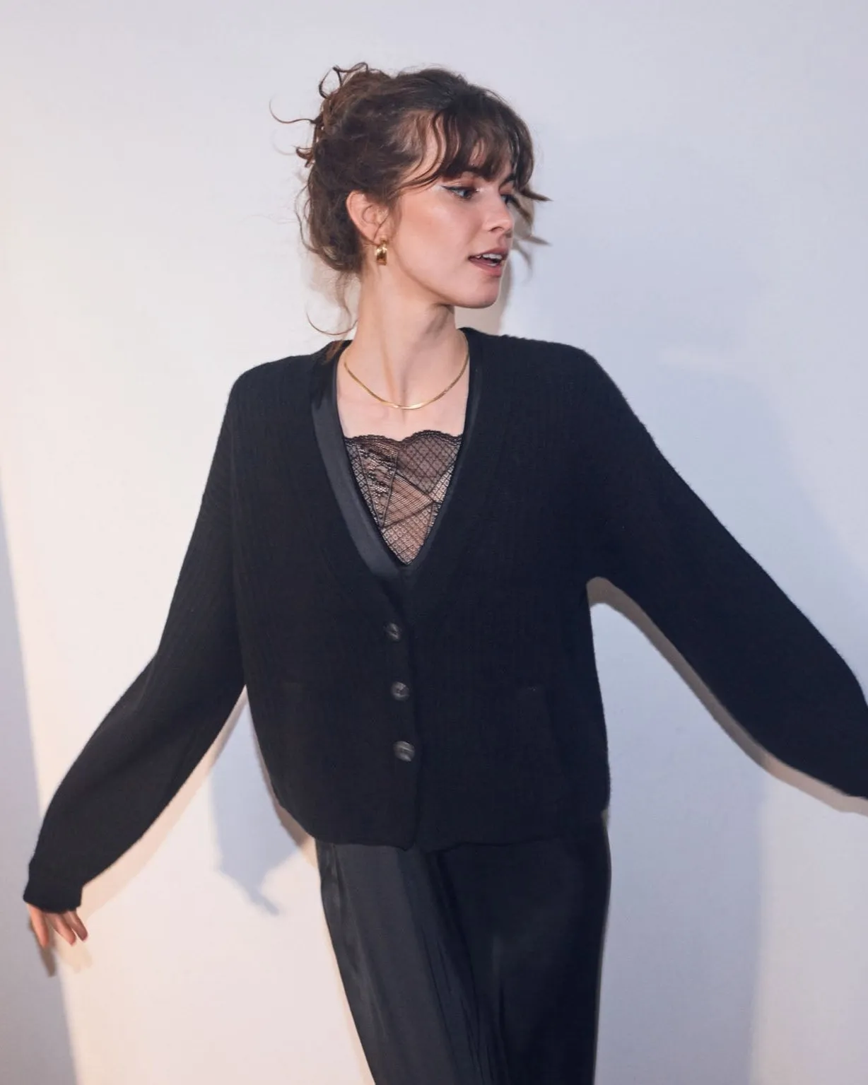 MMWynter V-neck Knit Cardigan