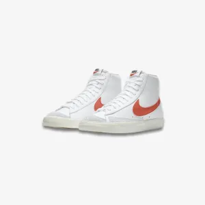 Nike Blazer Mid '77 Vintage White Sail Mantra Orange BQ6806-110