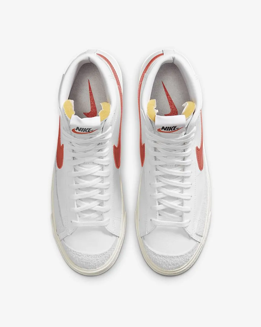 Nike Blazer Mid '77 Vintage White Sail Mantra Orange BQ6806-110