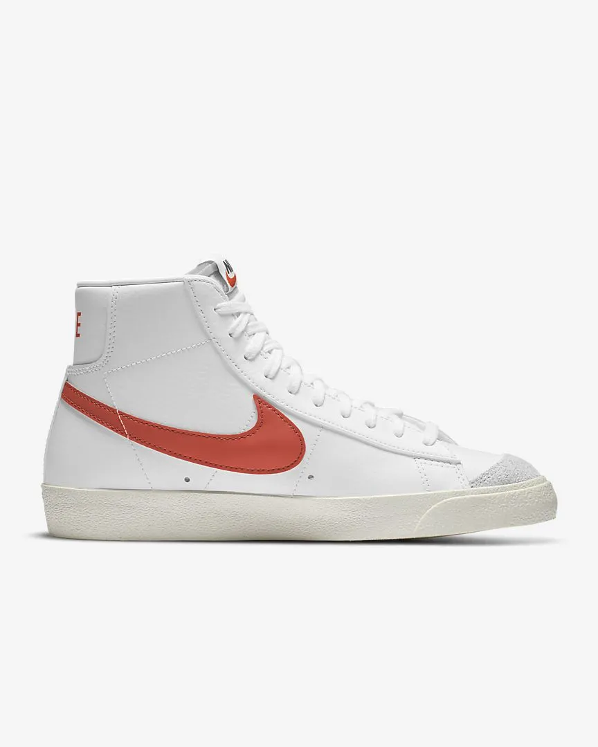 Nike Blazer Mid '77 Vintage White Sail Mantra Orange BQ6806-110