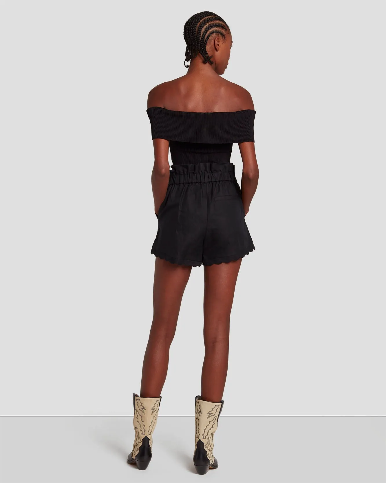 Paperbag Linen Short in Black