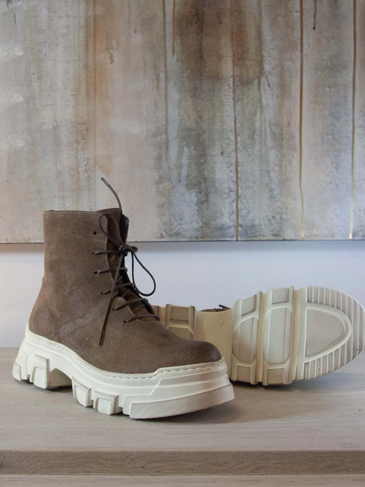 Suede London Boots with Laces
