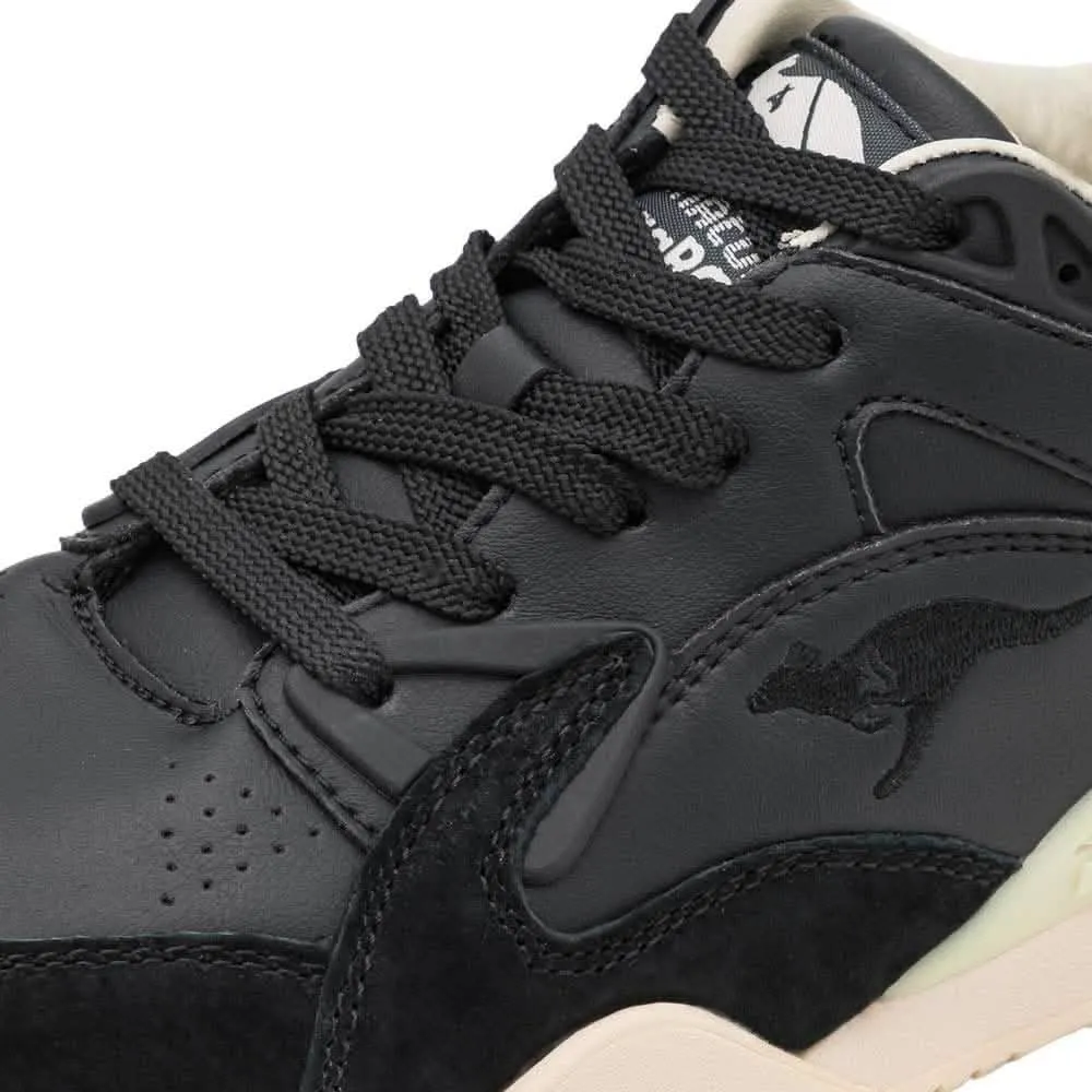True 3 Pointer Sneaker Black